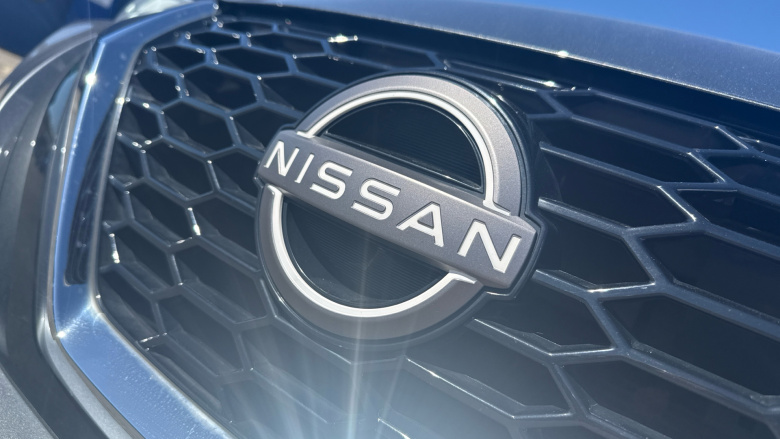 Nissan Juke 1.0 DiG-T 114 N-Connecta 5dr Petrol Hatchback
